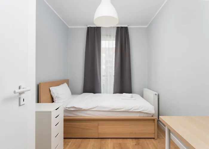 Wroclawska Homely By Bookinghost