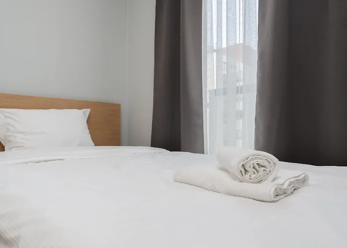 Wroclawska Homely By Bookinghost