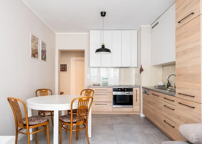 Apartman Wroclawska Homely By Bookinghost *