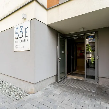 Wroclawska Homely By Bookinghost *